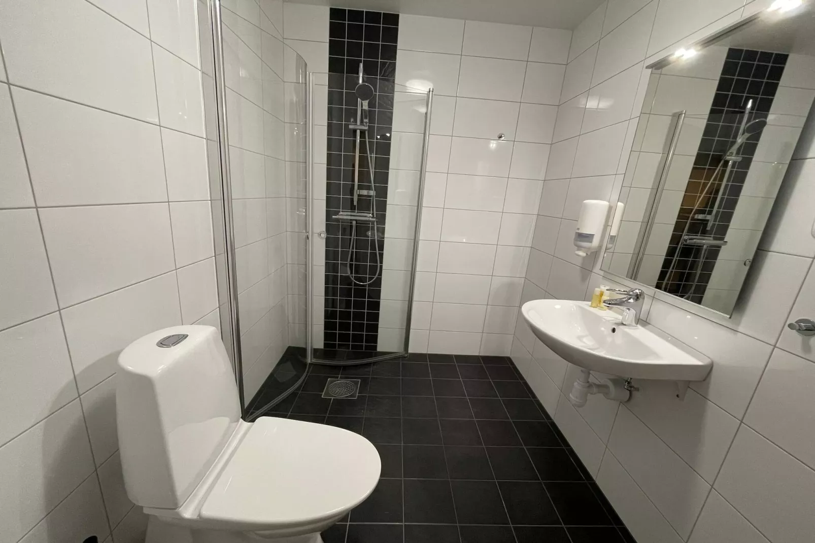 Kursgården 1-4-Binnen