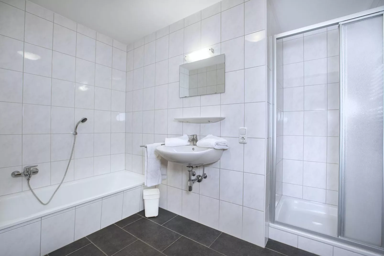 Chalets im Wald-Badkamer