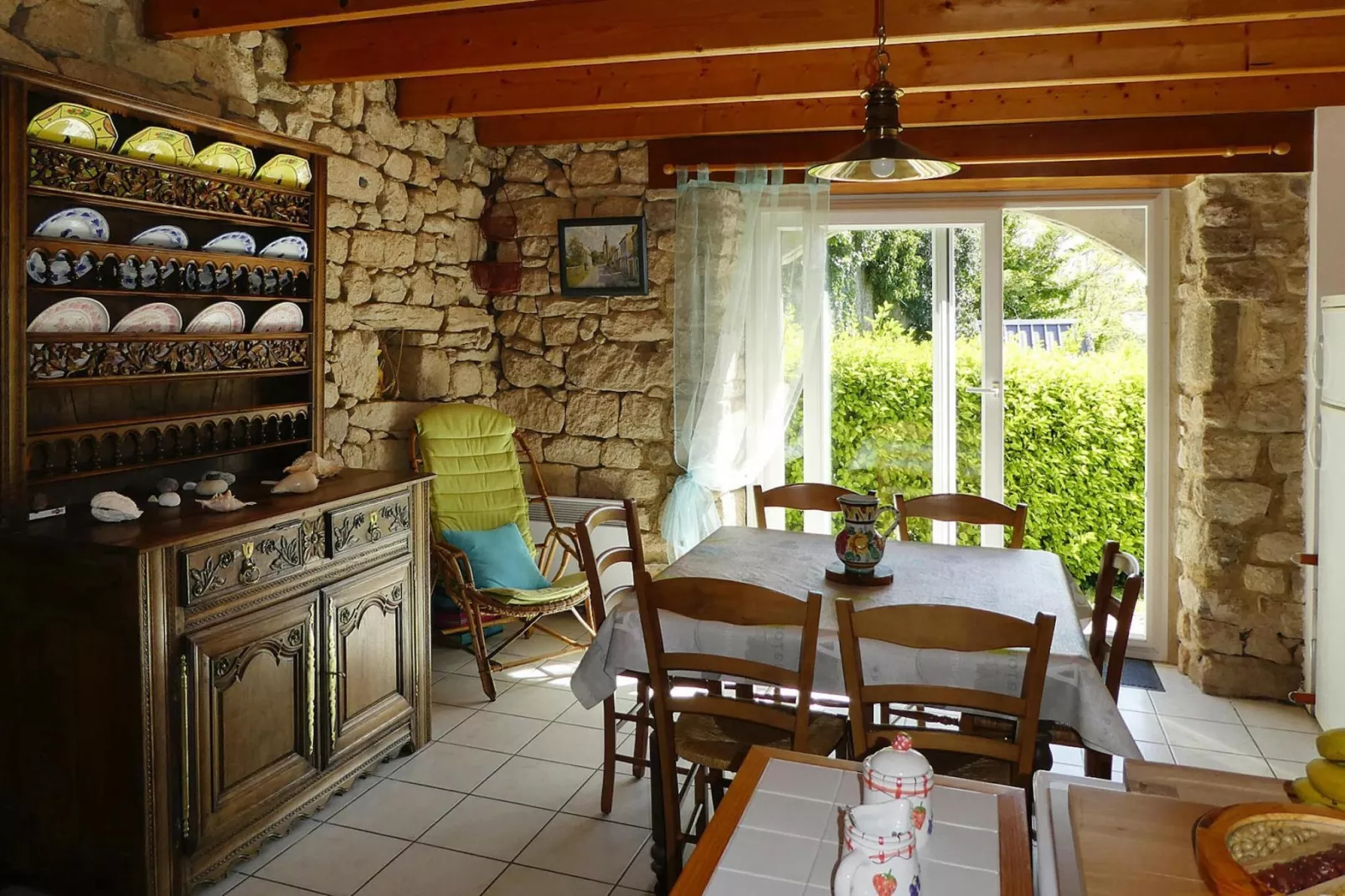 Holiday home Plouhinec-Eetkamer