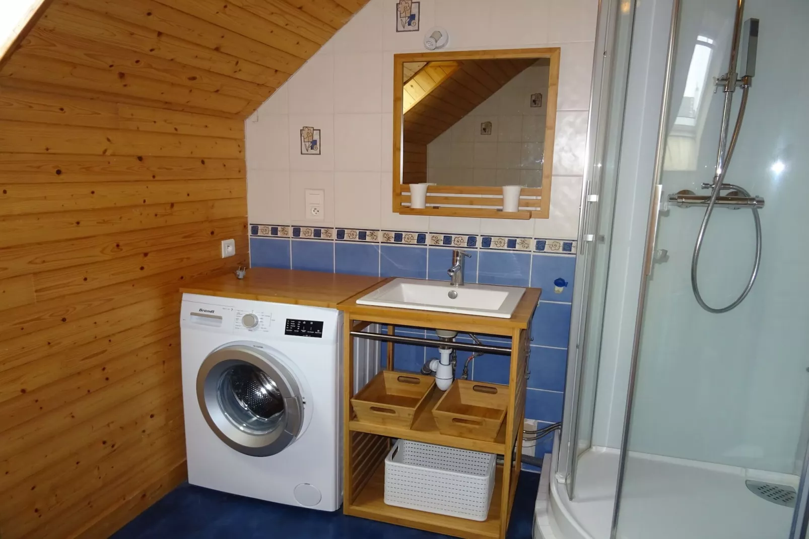 Holiday home Plouhinec-Badkamer