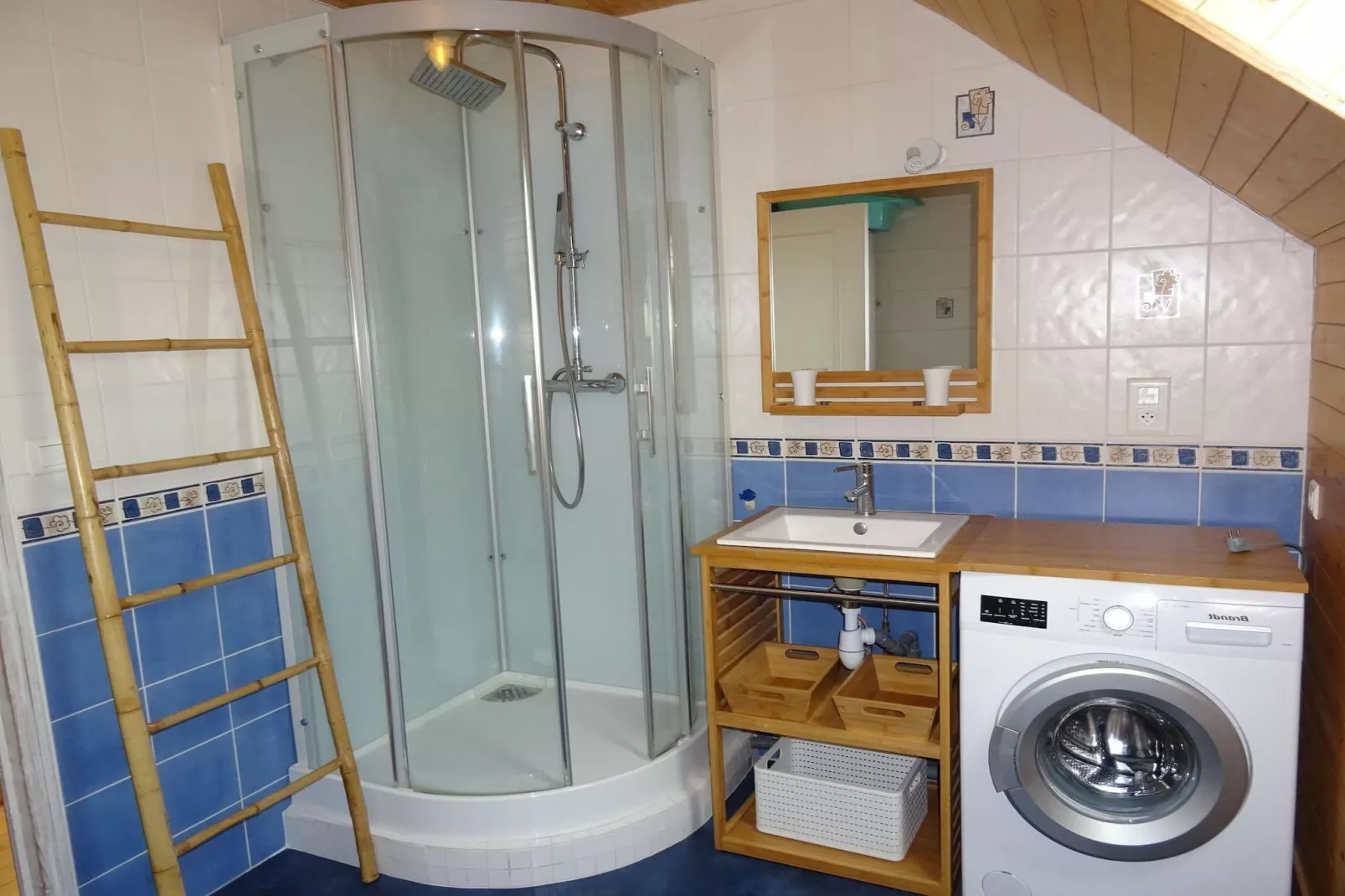 Holiday home Plouhinec-Badkamer