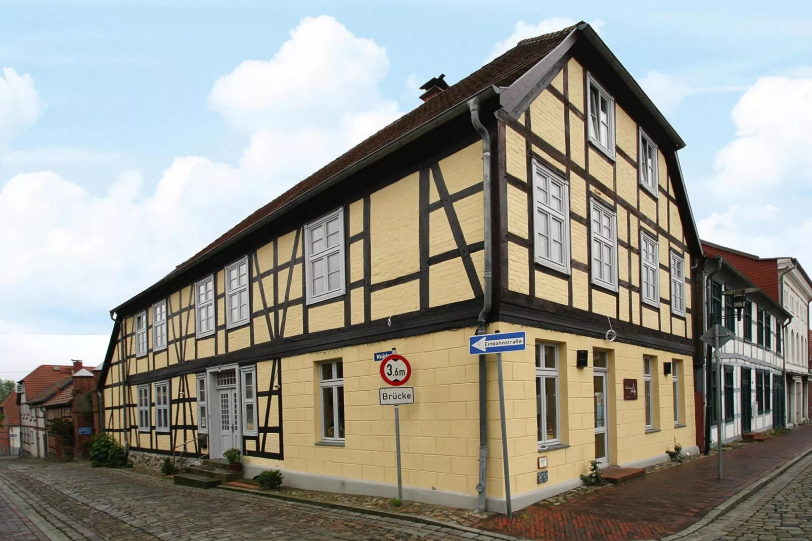 Wallstraße 47 qm Plau am See-Buitenkant zomer
