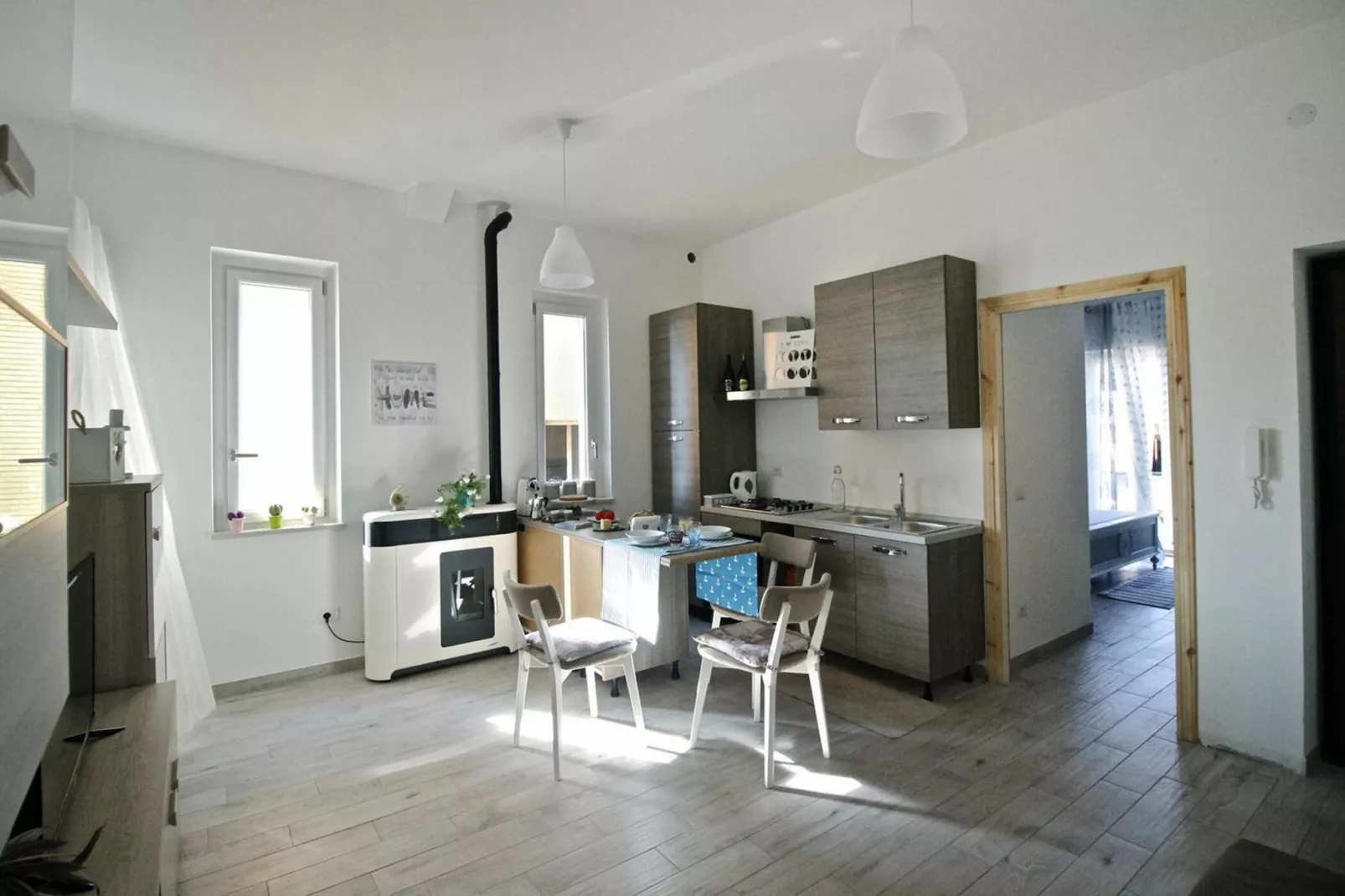 Holiday flat, Ladispoli-Casa Azzurra-Binnen