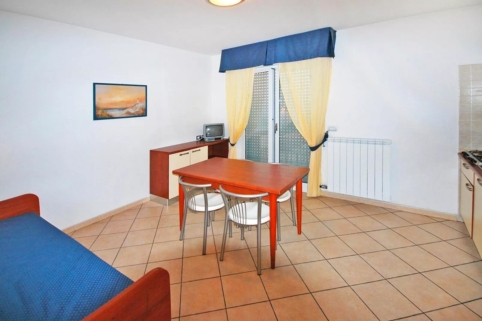 Residence Sant'Anna Pietra Ligure - TR1 - C8 CL Classic-Eetkamer