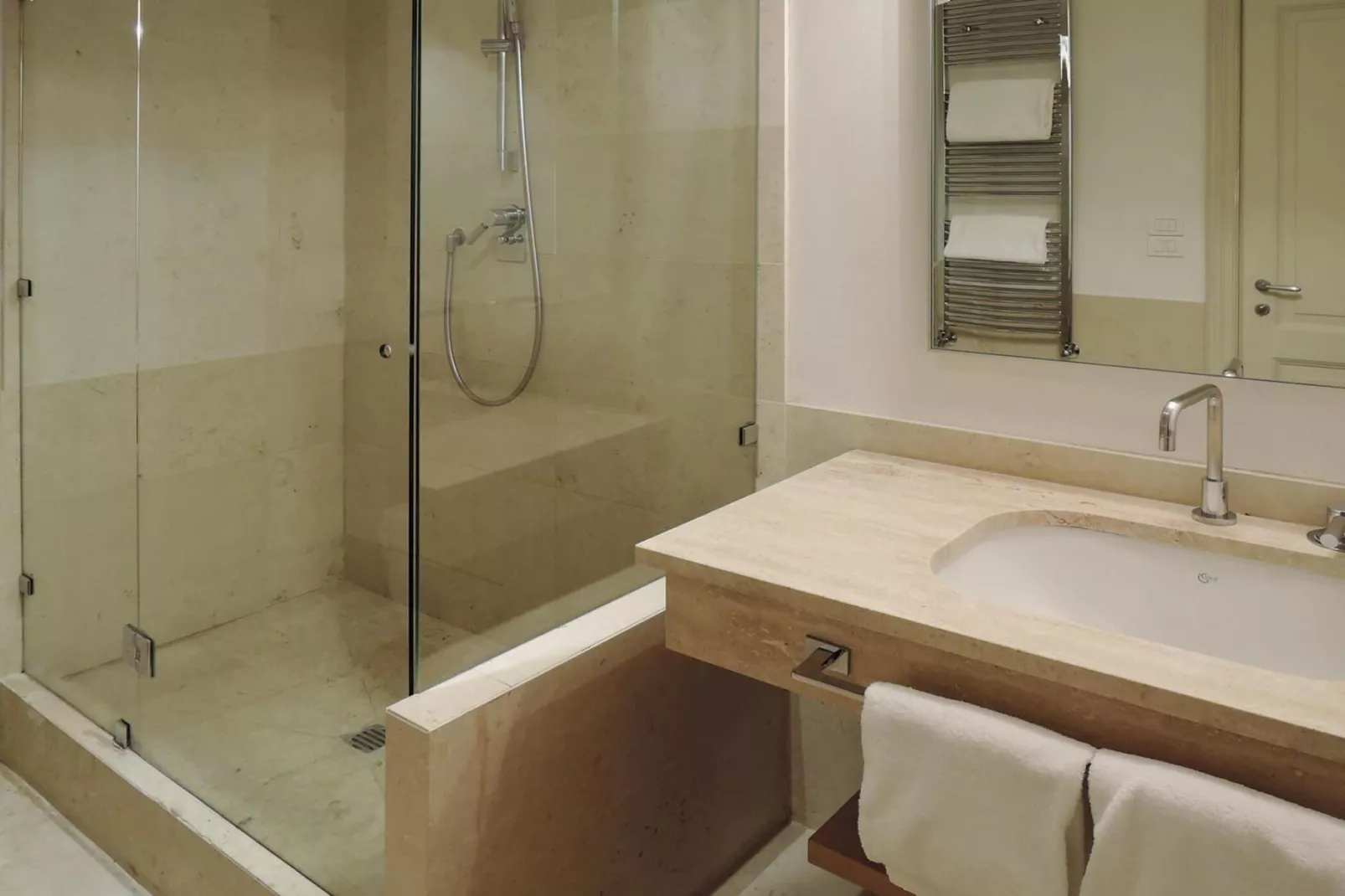 Residence Villa Il Palagio Rignano sull' Arno Type exclusive-exclusive-Badkamer