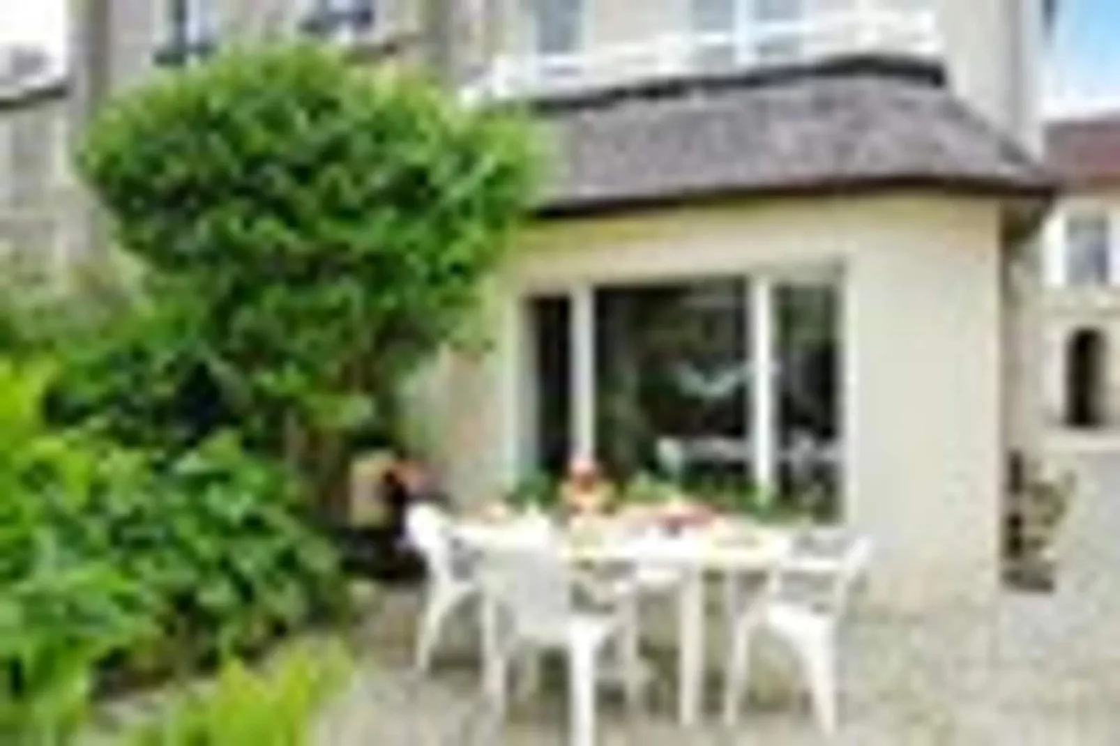 Holiday flat, Arromanches-les-Bains-SLOOP - app. au rez-de-chaussée-Tuinen zomer