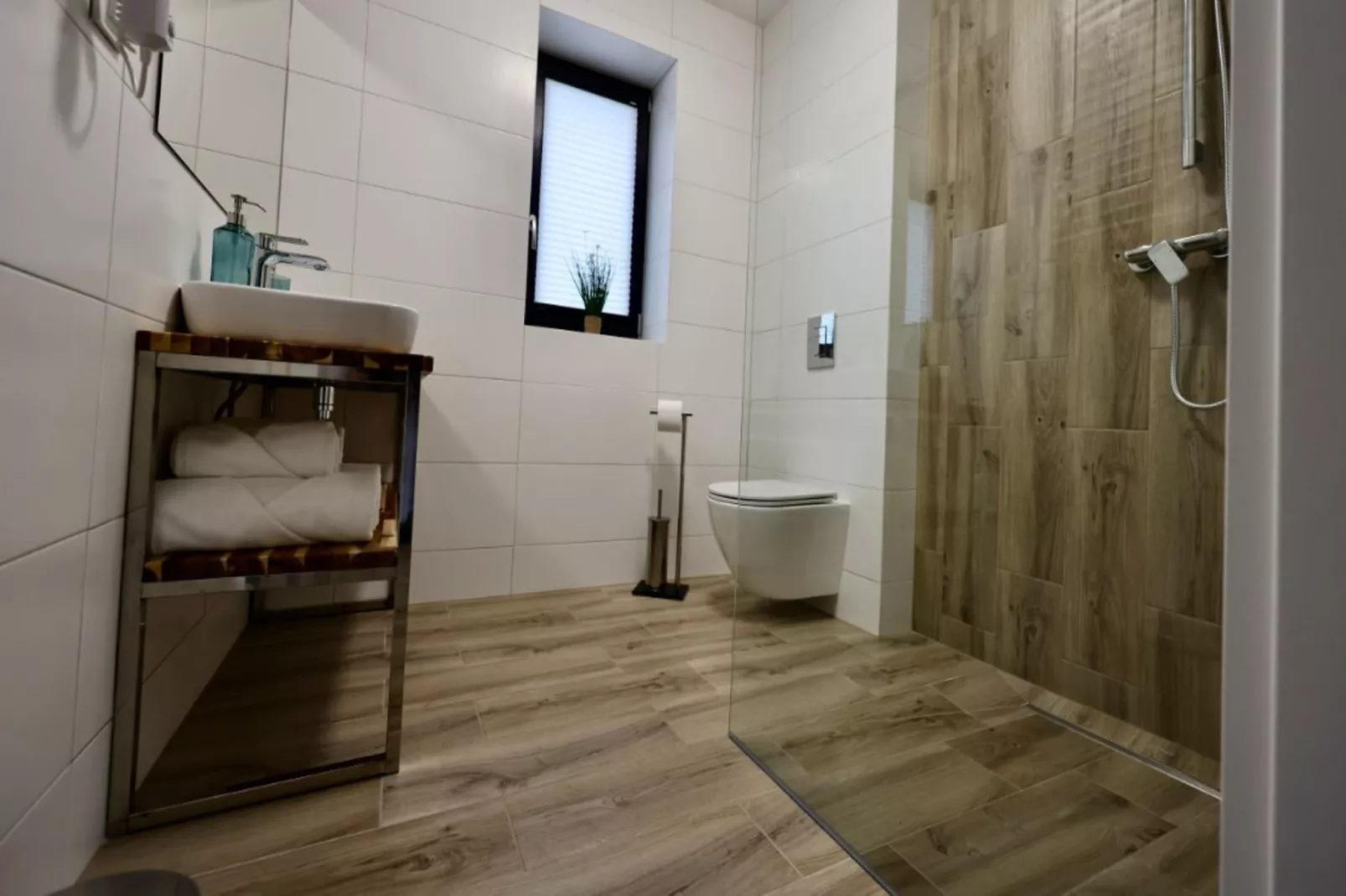 Połowa domu wakacyjnego przy plaży w Stepnicy-Badkamer