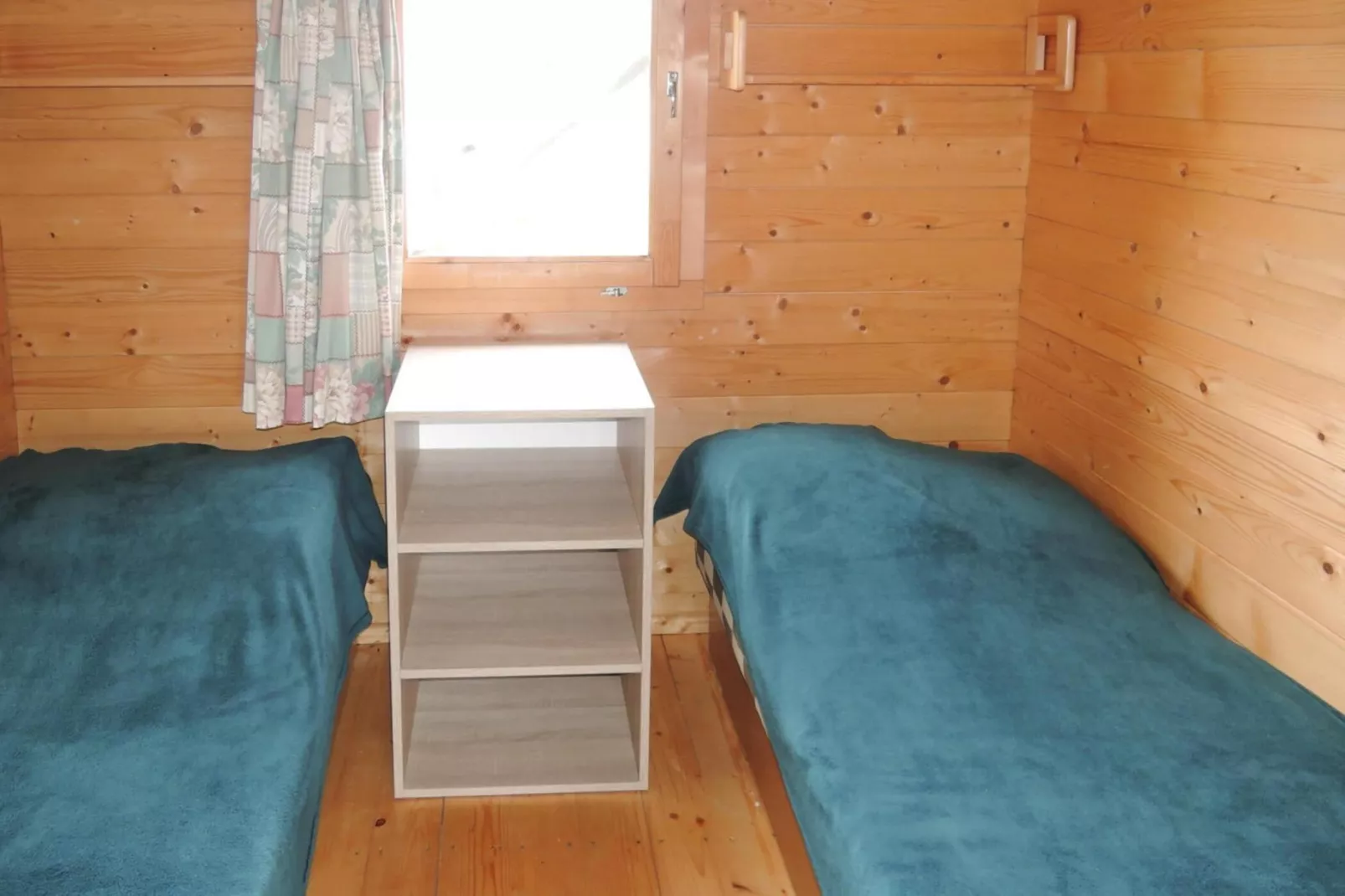 Bungalow Pod lipą Wrzosowo-Slaapkamer