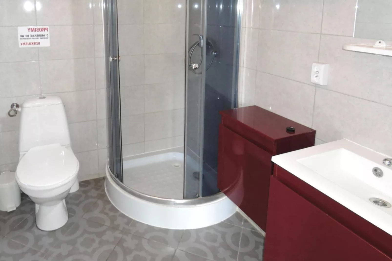 Bungalow Pod lipą Wrzosowo-Badkamer