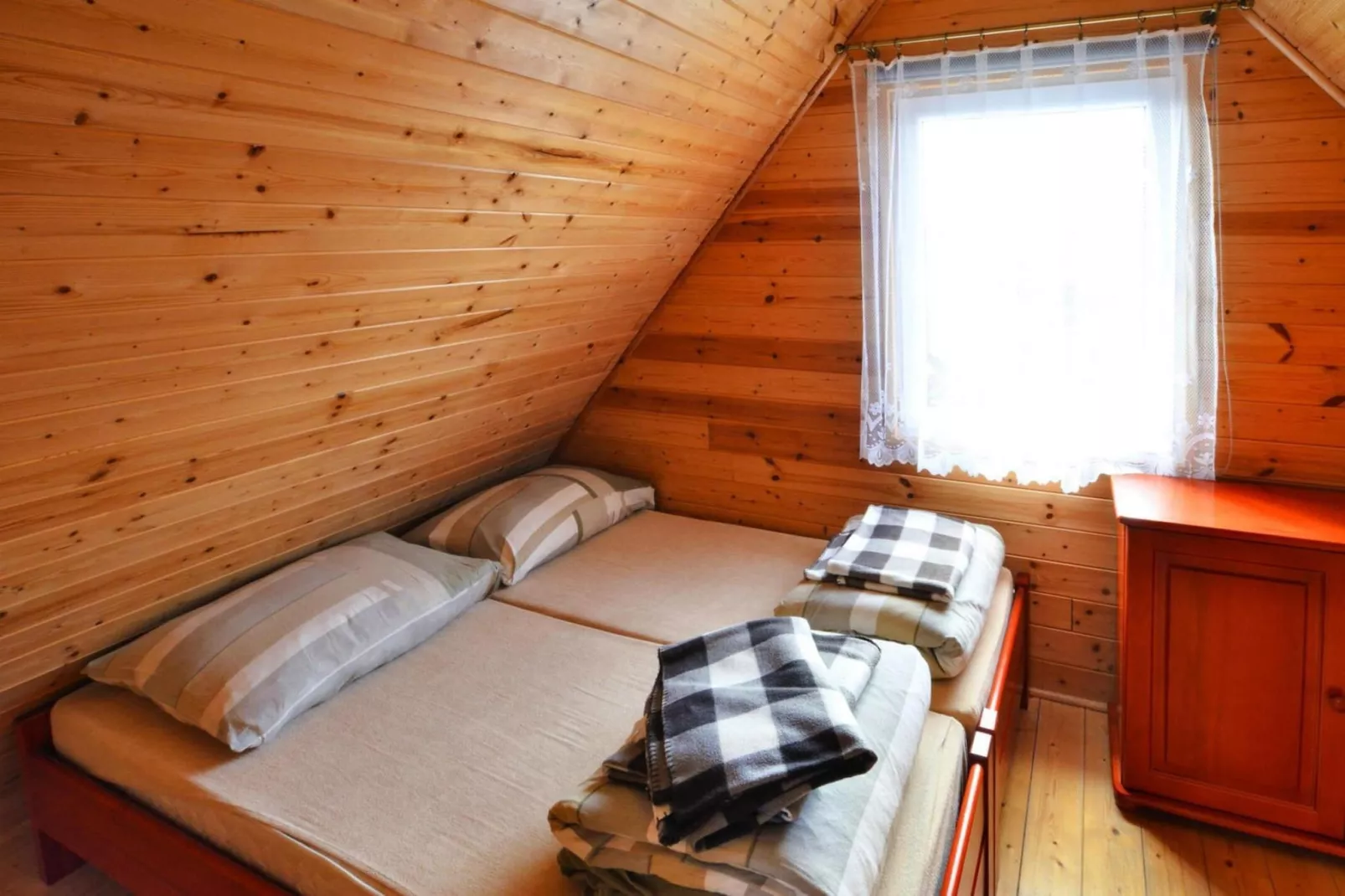 Domek piętrowy TYP C Ustronie Morskie-Slaapkamer