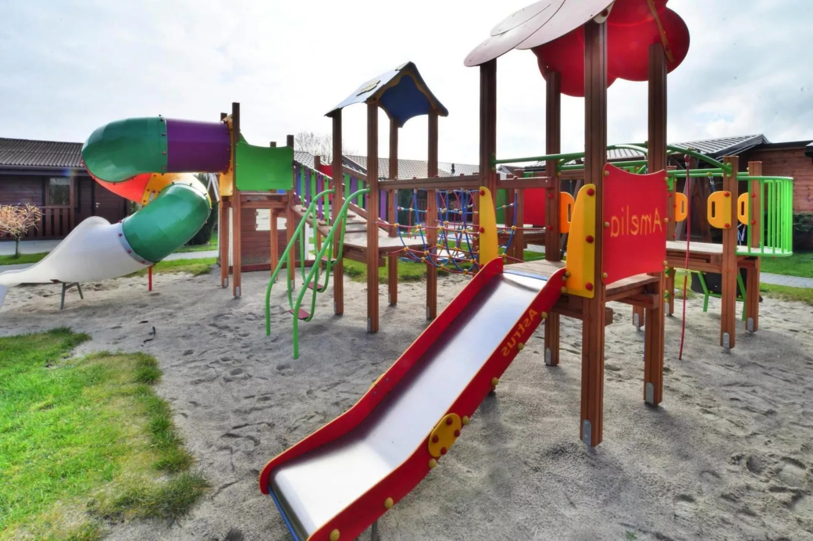 Domek piętrowy TYP C Ustronie Morskie-Parkfaciliteiten