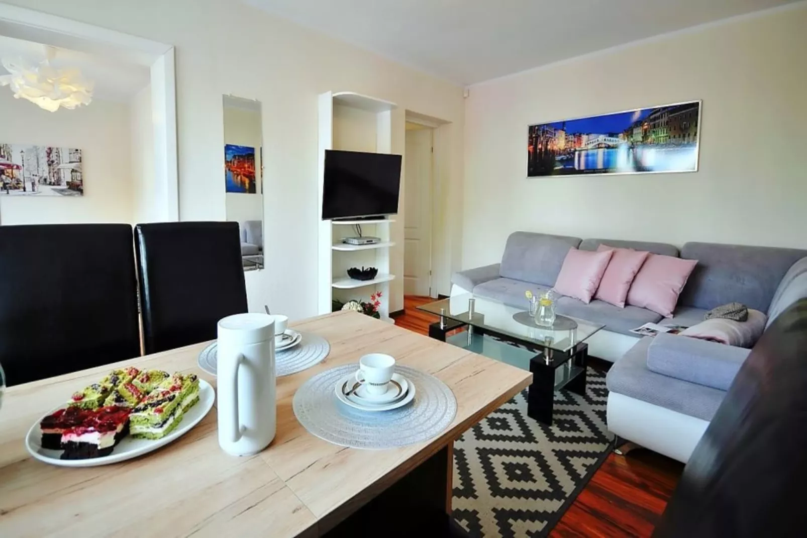 Apartament nr 5 57qm Ustronie Morskie-Woonkamer