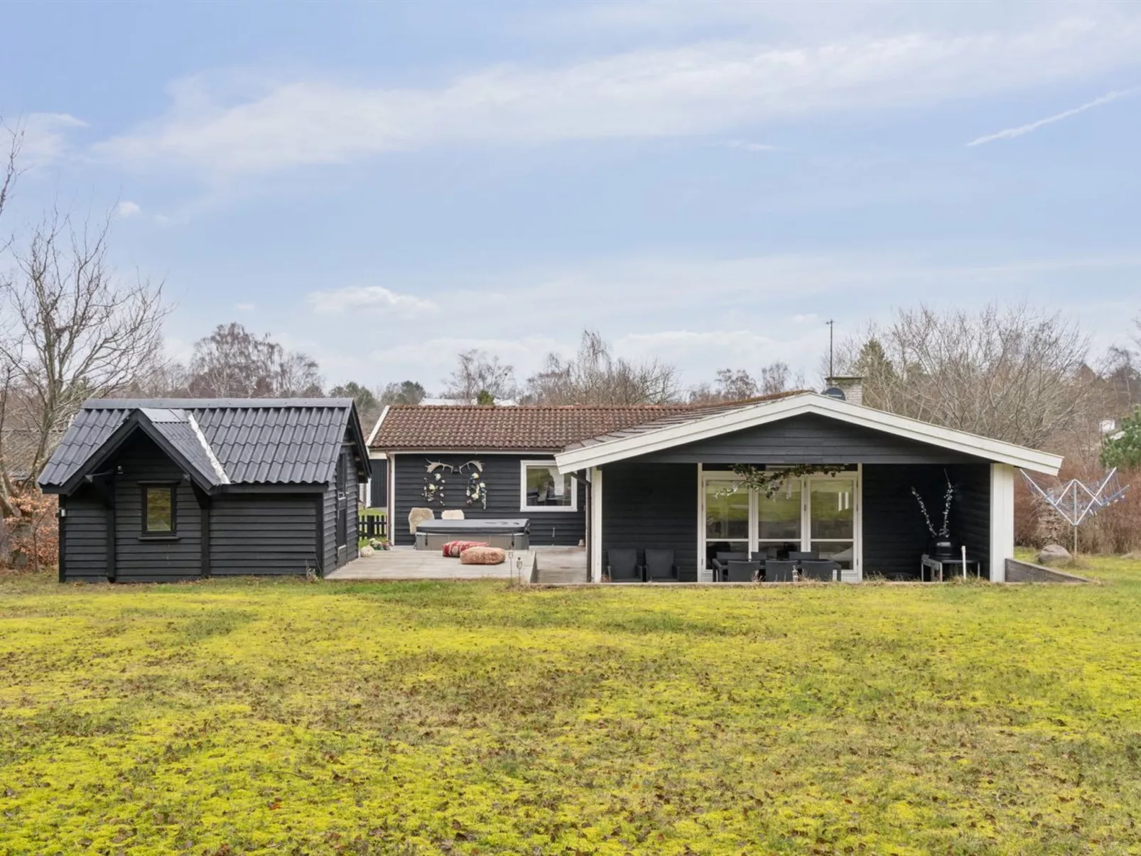 "Bruni" - 1.3km from the sea-Buiten