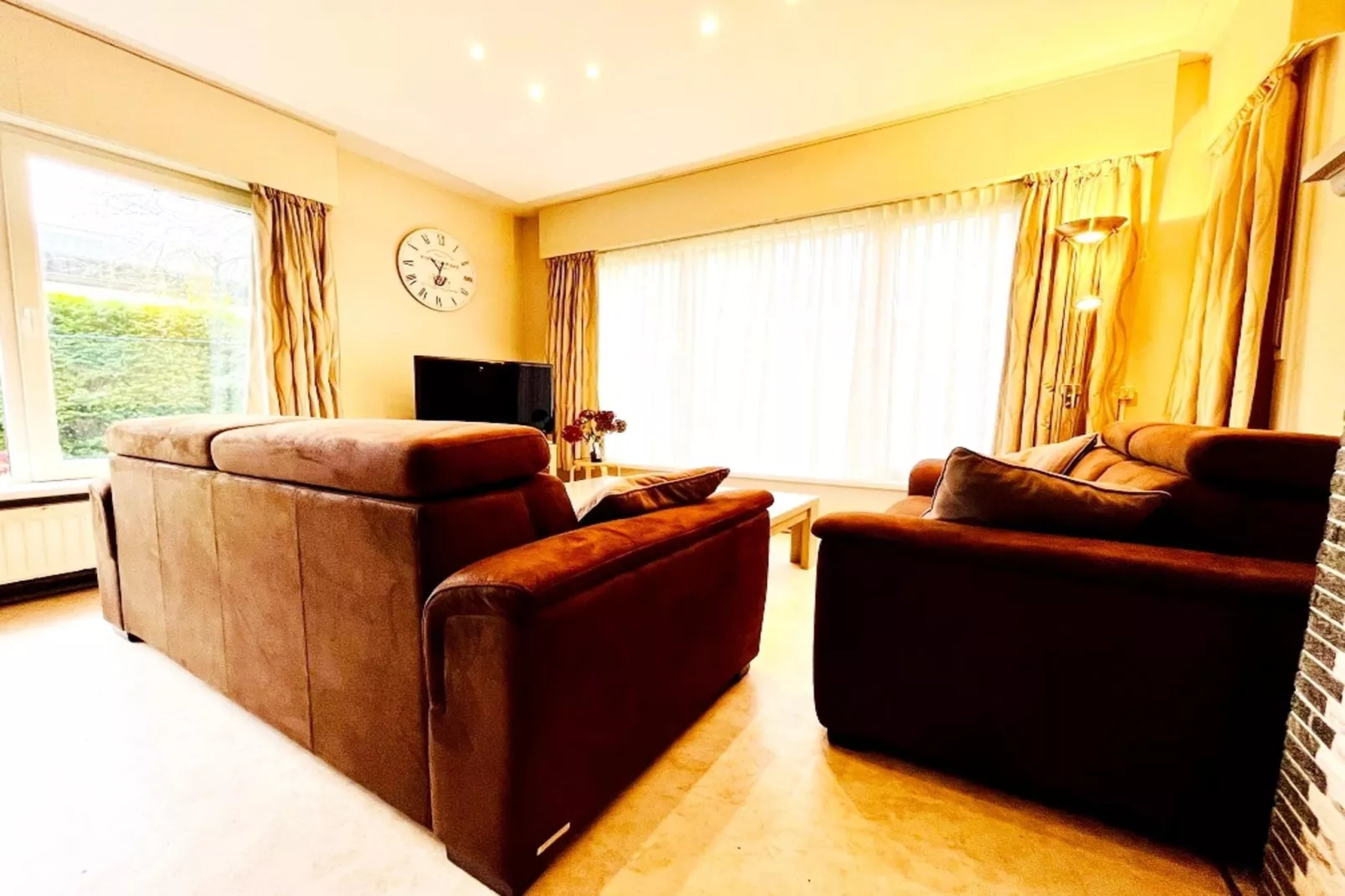 RINGLAAN 104 WONING-Woonkamer