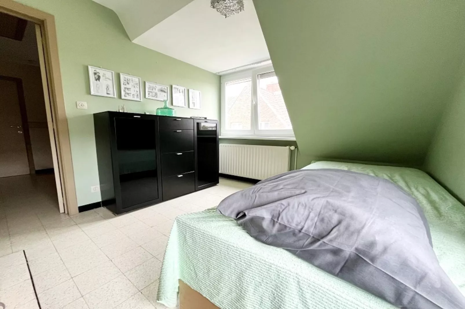 RINGLAAN 104 WONING-Slaapkamer
