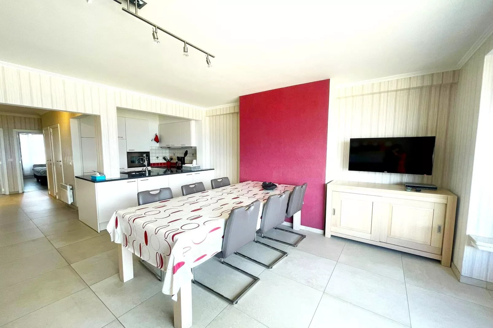 ESTORIL 0501/ 5V12-Eetkamer