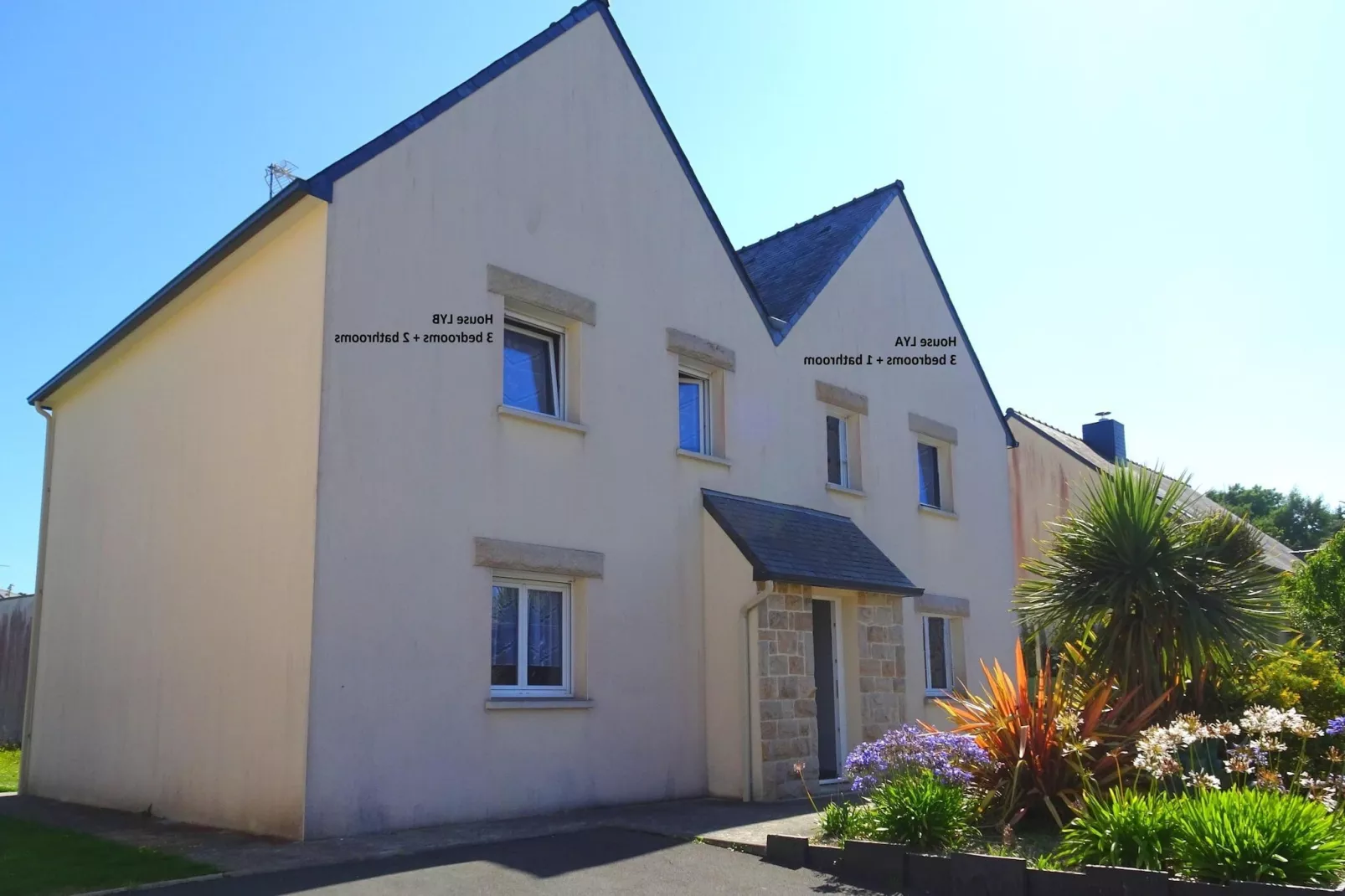 Semi-detached houses St Quay-Portrieux-3 chambres  2 sdb-Buitenkant zomer
