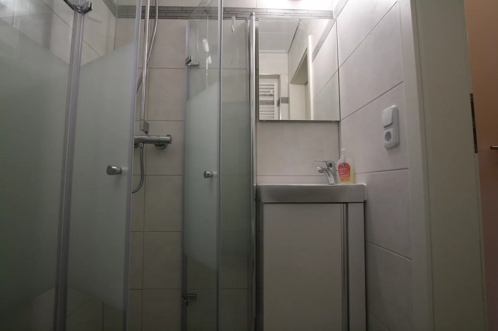 Ferienhäuschen in Schwerin-Badkamer