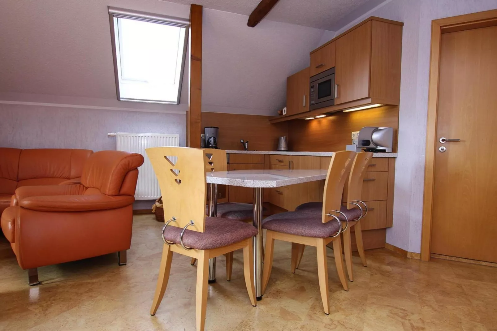 OG 45 qm-Woonkamer