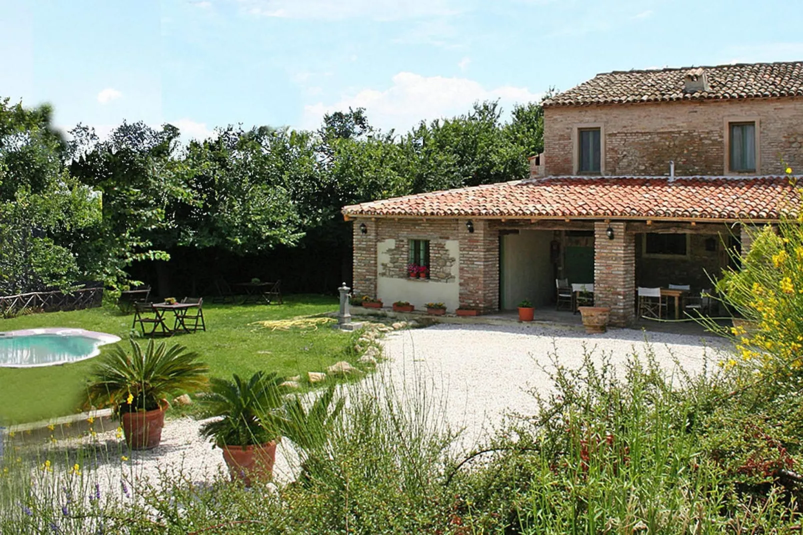 Holiday resort Casa Mare Vallugola die Gabicce, Vallugola-App. 2, Tipo 4-Buitenkant zomer