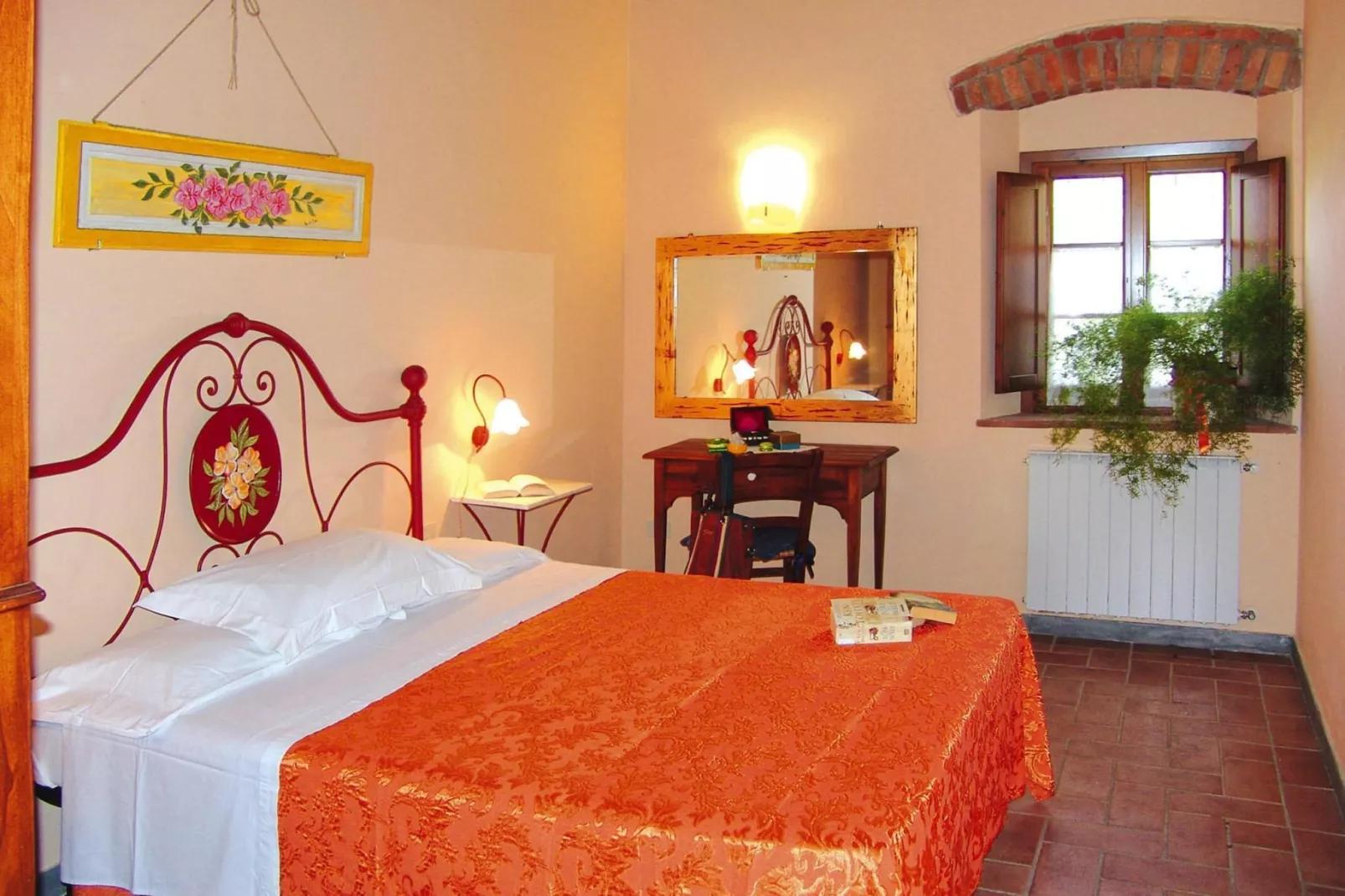 Agri-tourism Poggio al Sole Vinci Type Margherita-Margherita-Slaapkamer