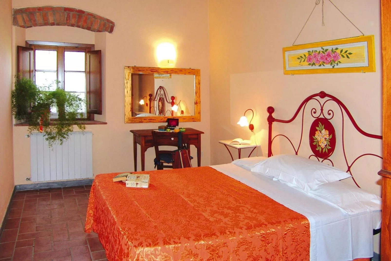 Agri-tourism Poggio al Sole Vinci Type Margherita-Margherita-Slaapkamer