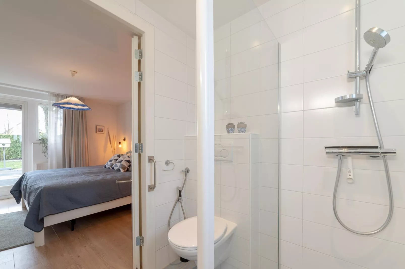 Villapark De Oesterbaai 63-Badkamer