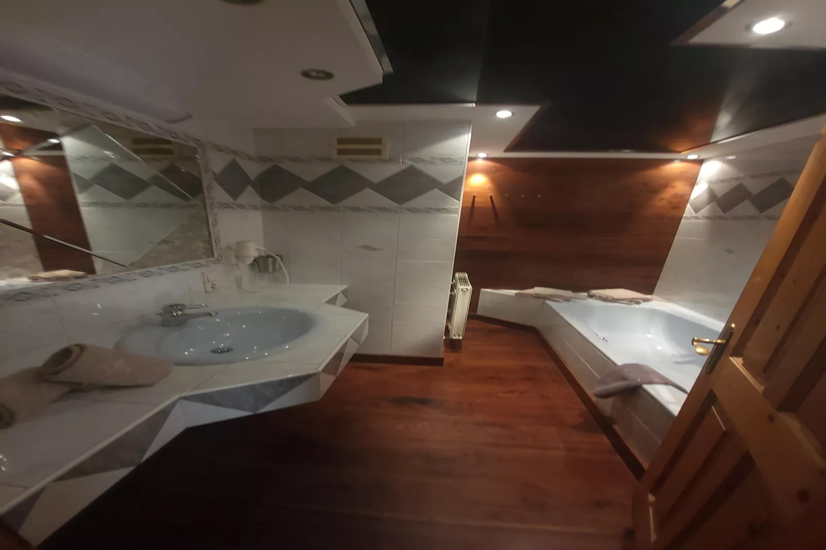 Appartement Tauernfenster-Badkamer