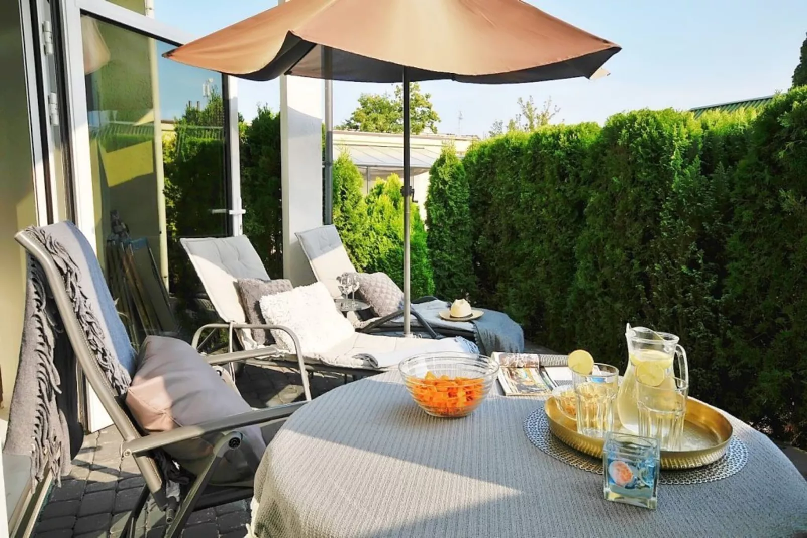 Apartament nr 2 50 qm parter Ustronie Morskie-Terrasbalkon