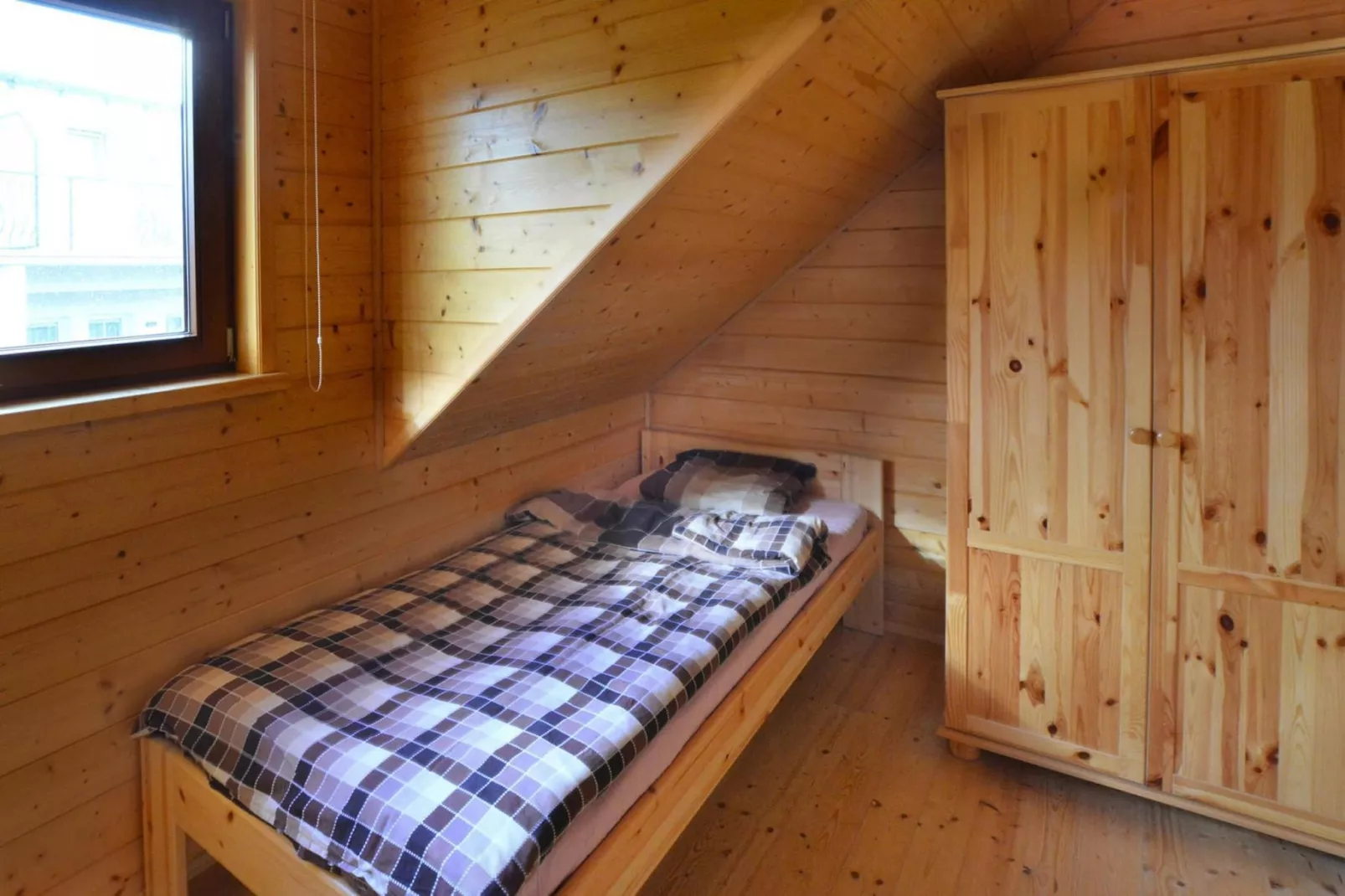 Domki letniskowe dla max 6 osób Sianożęty-Slaapkamer