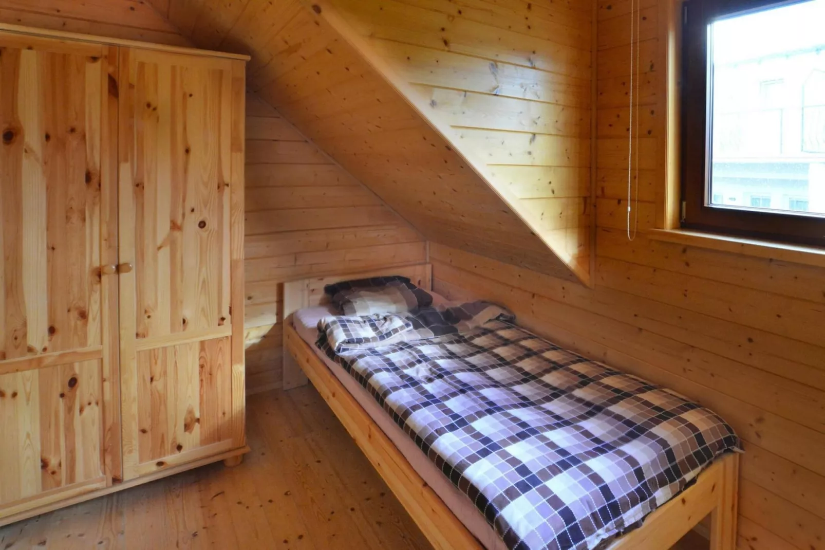 Domki letniskowe dla max 6 osób Sianożęty-Slaapkamer