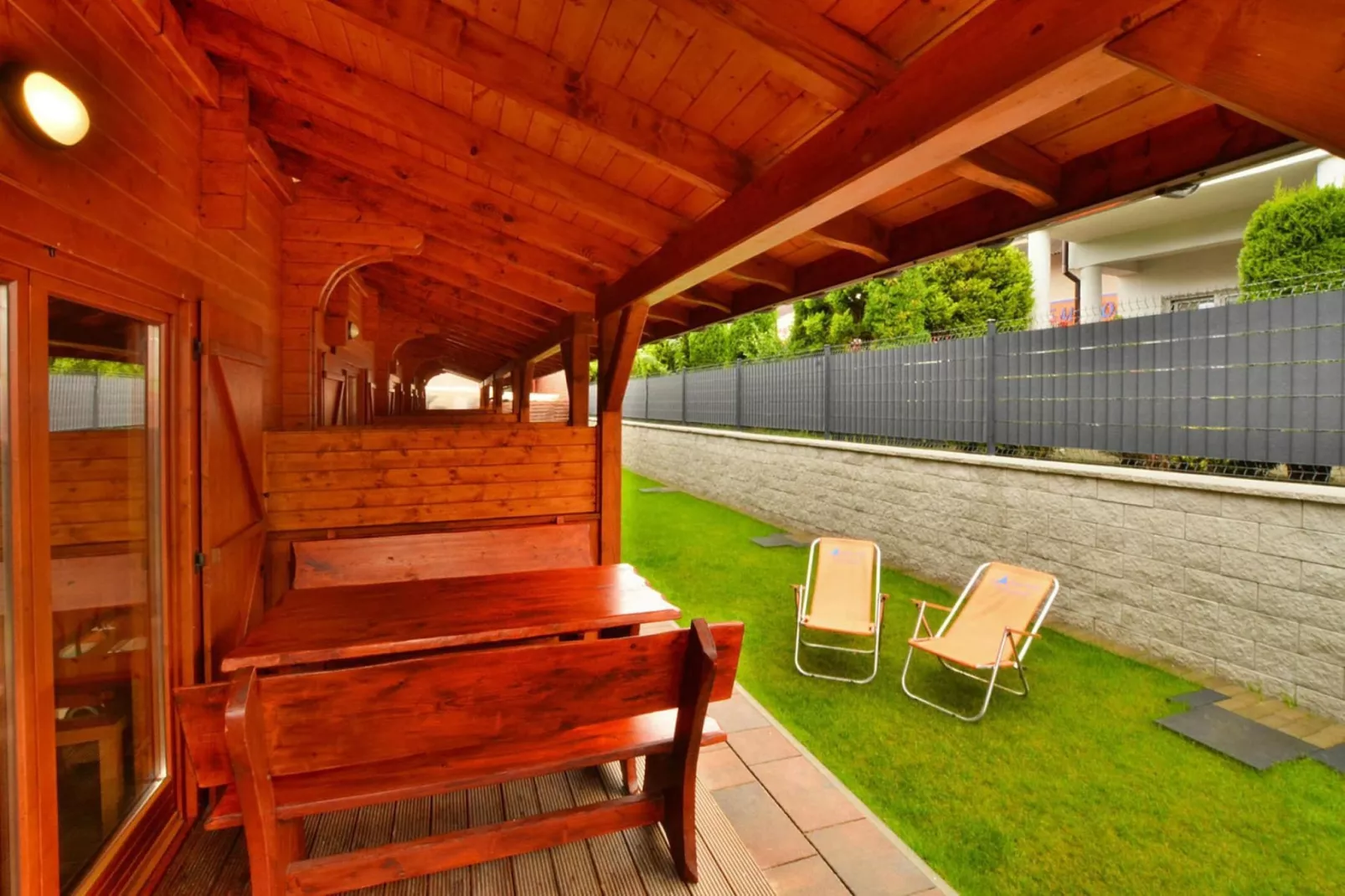 Domki letniskowe dla max 6 osób Sianożęty-Terrasbalkon