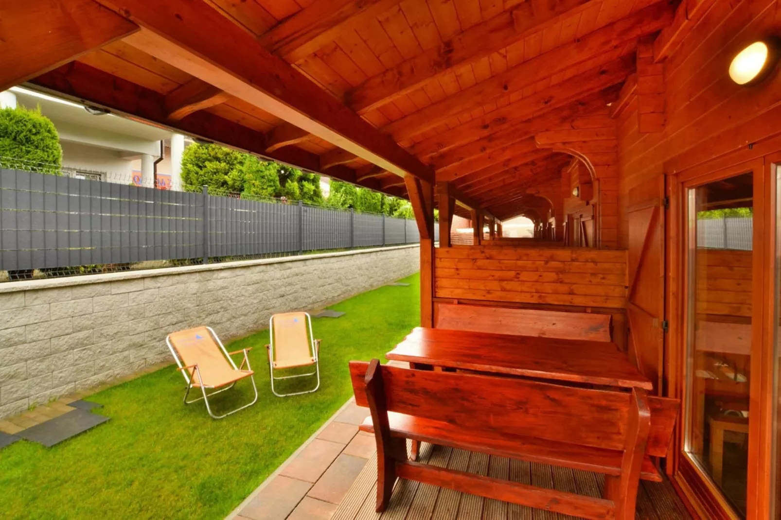 Domki letniskowe dla max 6 osób Sianożęty-Terrasbalkon