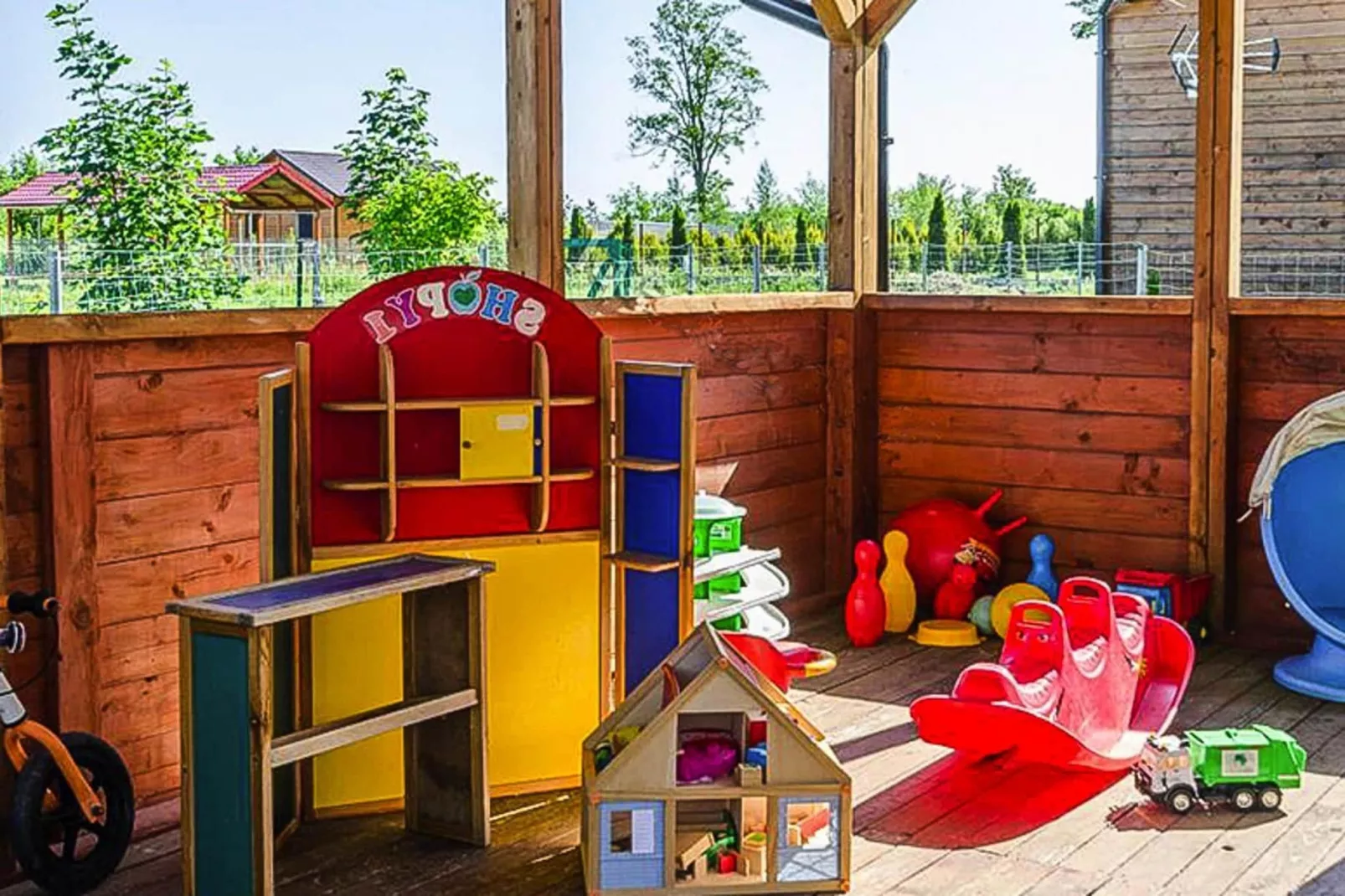 Domki letniskowe Jezierzany-Terrasbalkon
