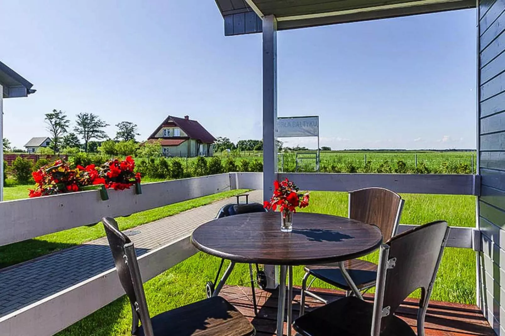 Domki letniskowe Jezierzany-Terrasbalkon