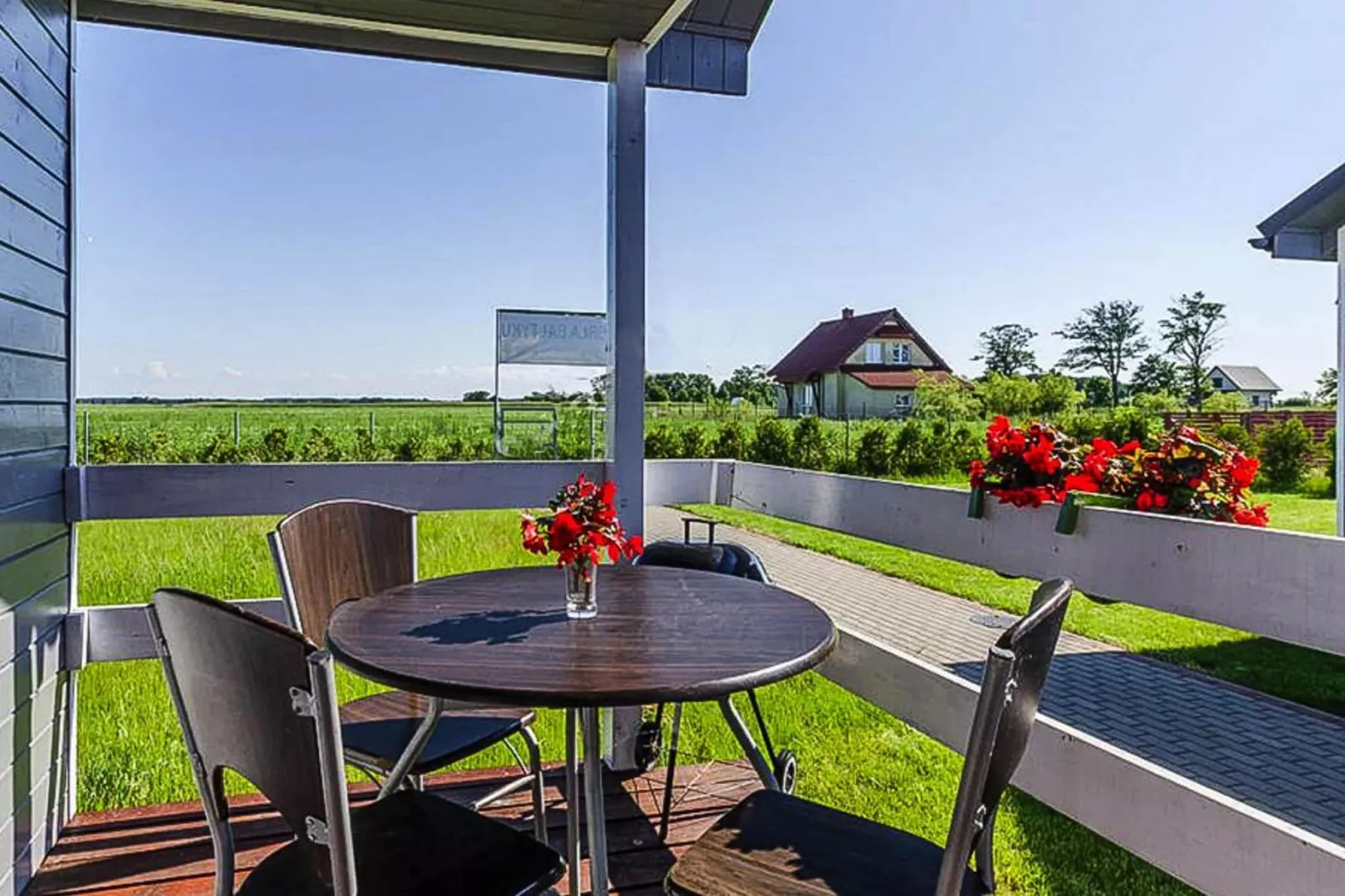 Domki letniskowe Jezierzany-Terrasbalkon