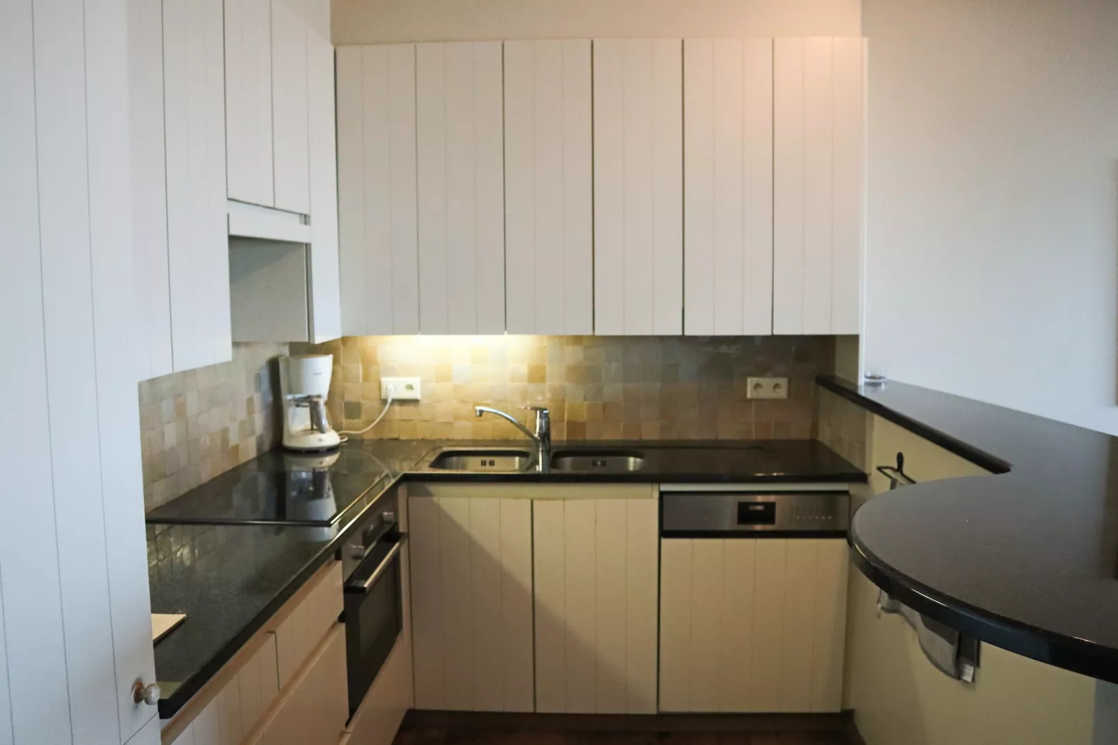 CASINO AB / A0104-Keuken