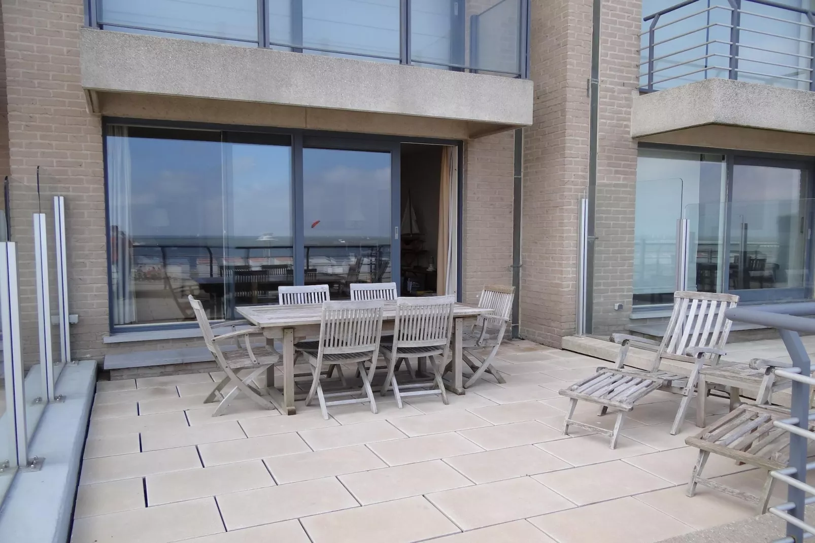 CASINO AB / A0104-Terrasbalkon