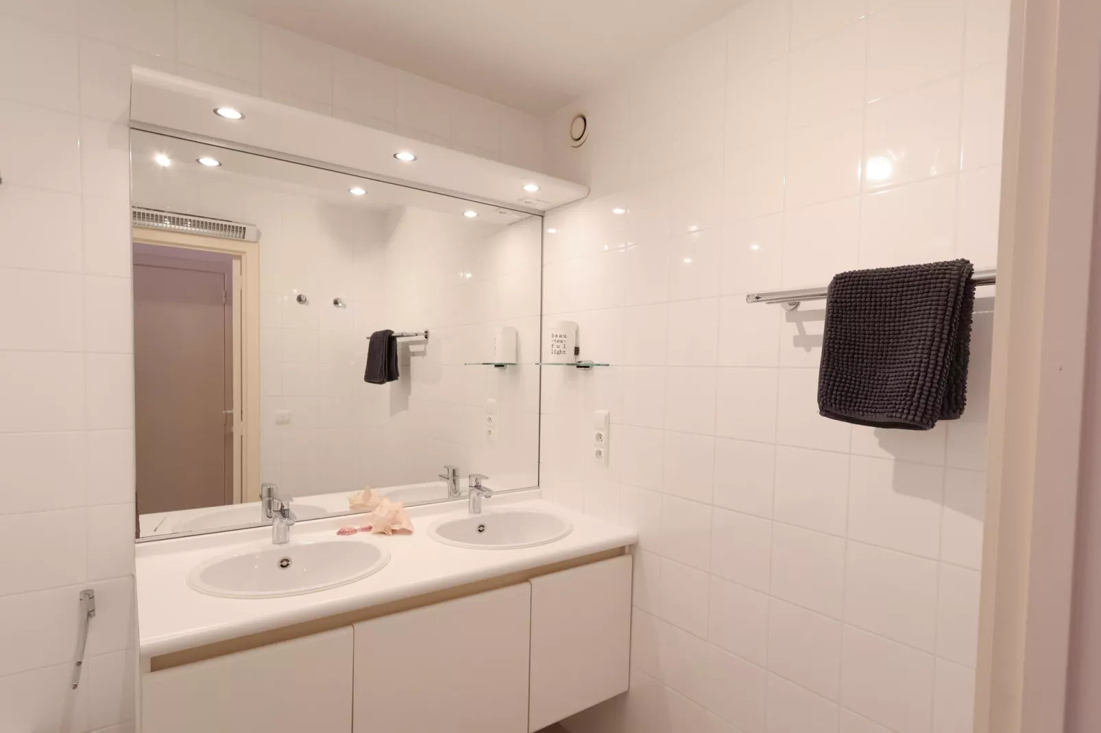 PLAZA A1/A1A02-Badkamer