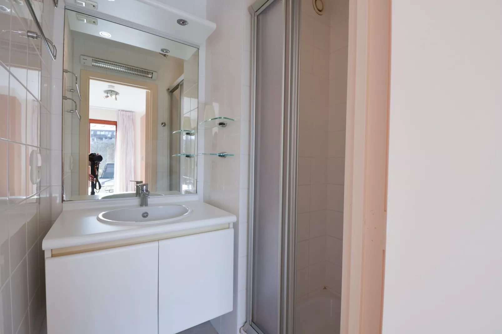 PLAZA A1/A1A02-Badkamer
