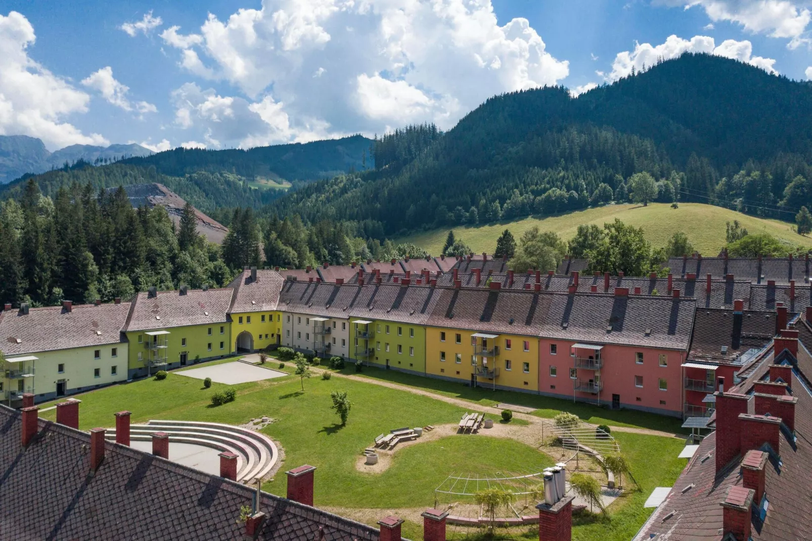 Erzberg Alpin Resort 8-Buitenkant zomer
