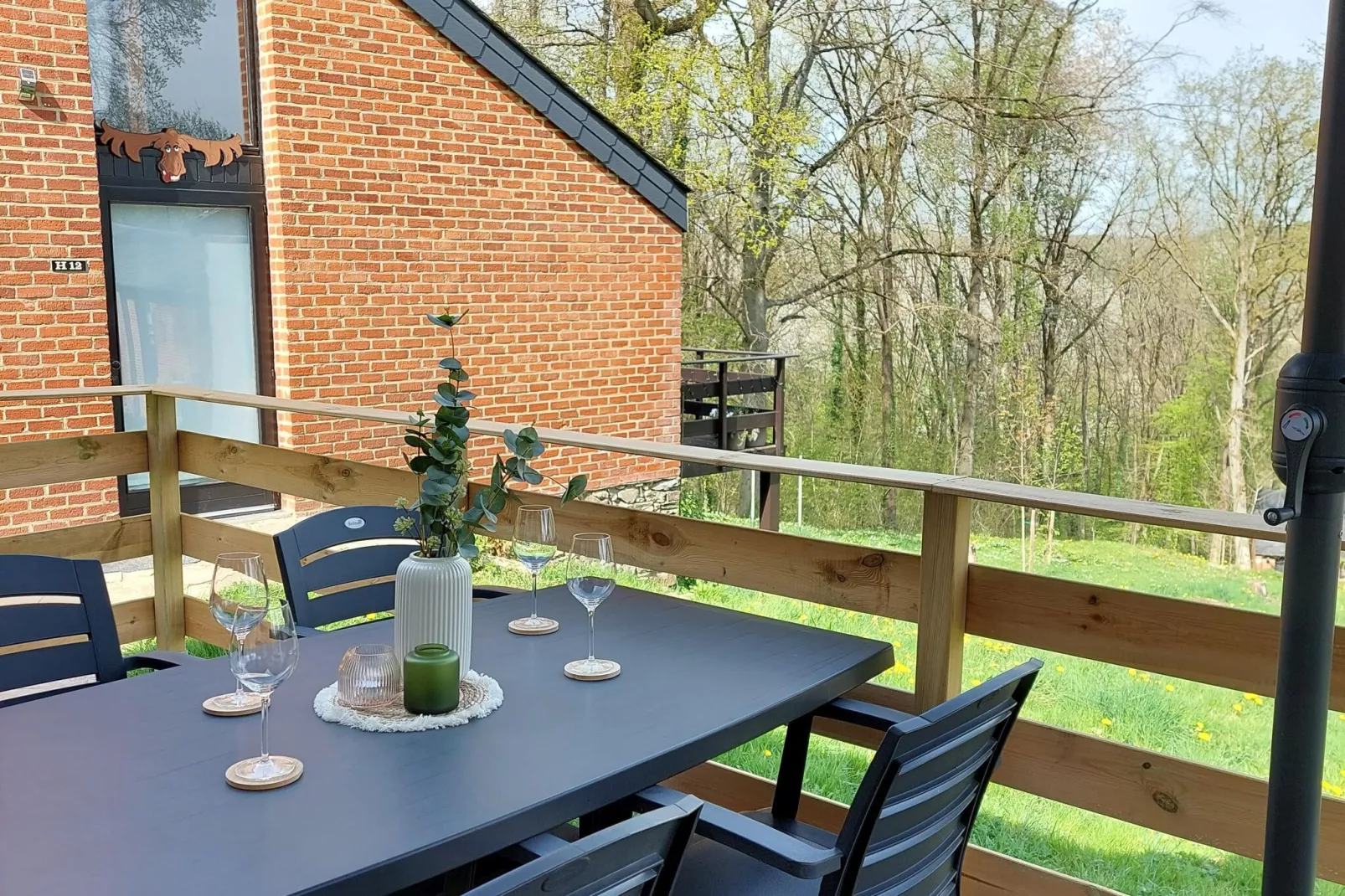 Gezellige vakantiewoning in Hastière met een tuin-Tuinen zomer
