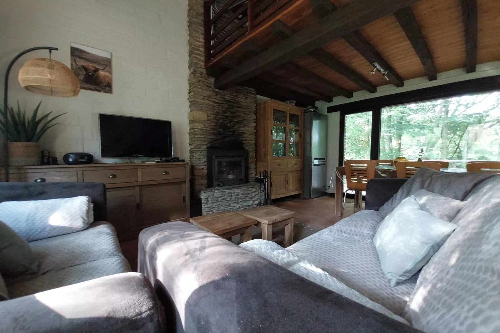Fijne vakantiewoning in Hastière met een tuin