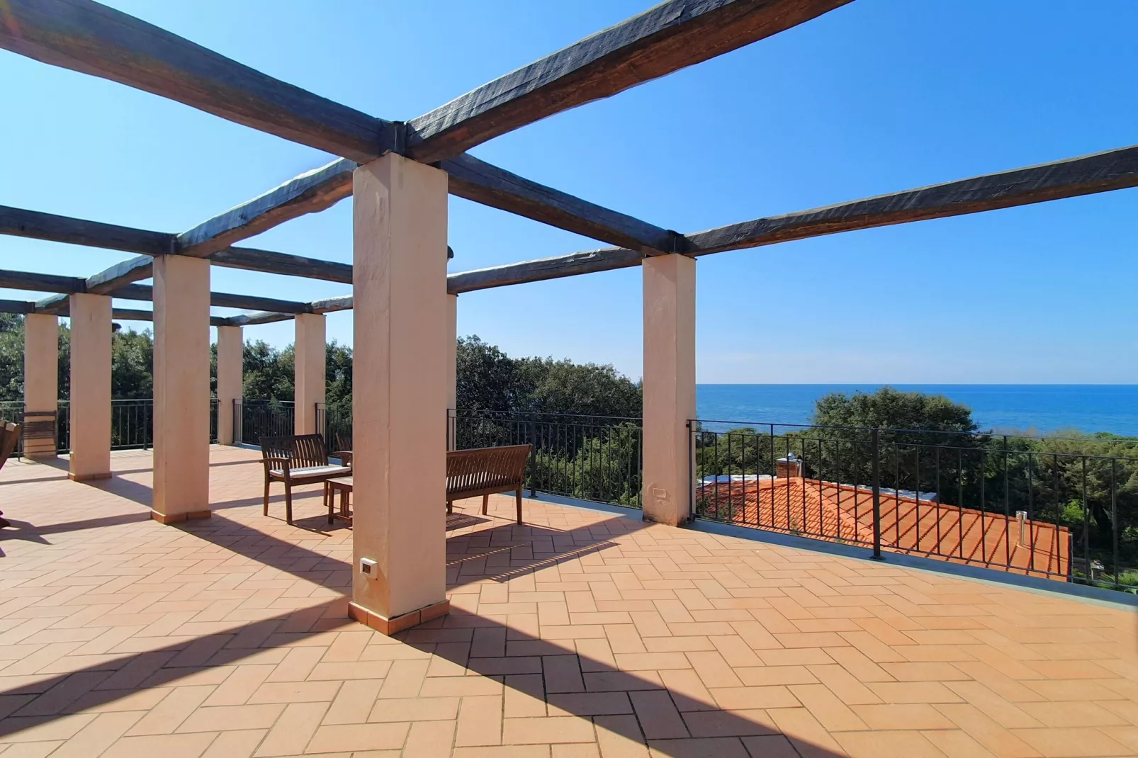APP 8-Terrasbalkon