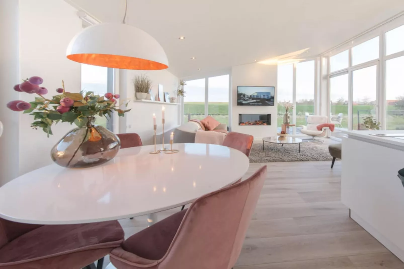 Water Resort Oosterschelde 73-Eetkamer