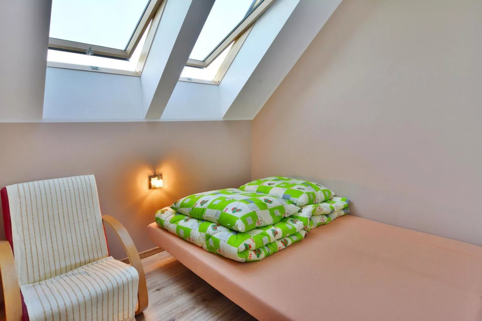 	Apartament 75 m2 dla 6 osób Sarbinowo-Slaapkamer