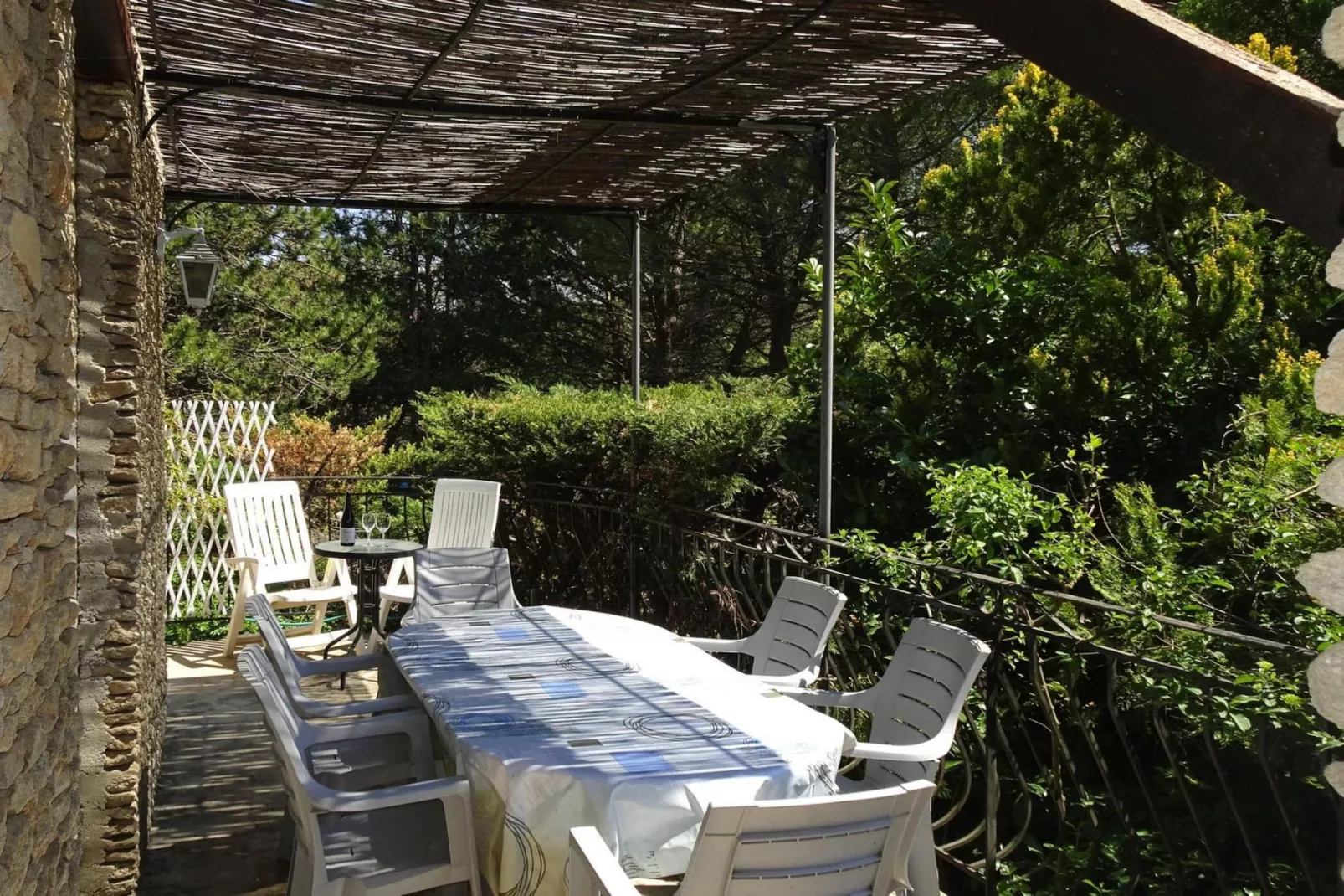 Ferienhaus in Vaison-la-Romaine / L'Olivier-Terrasbalkon