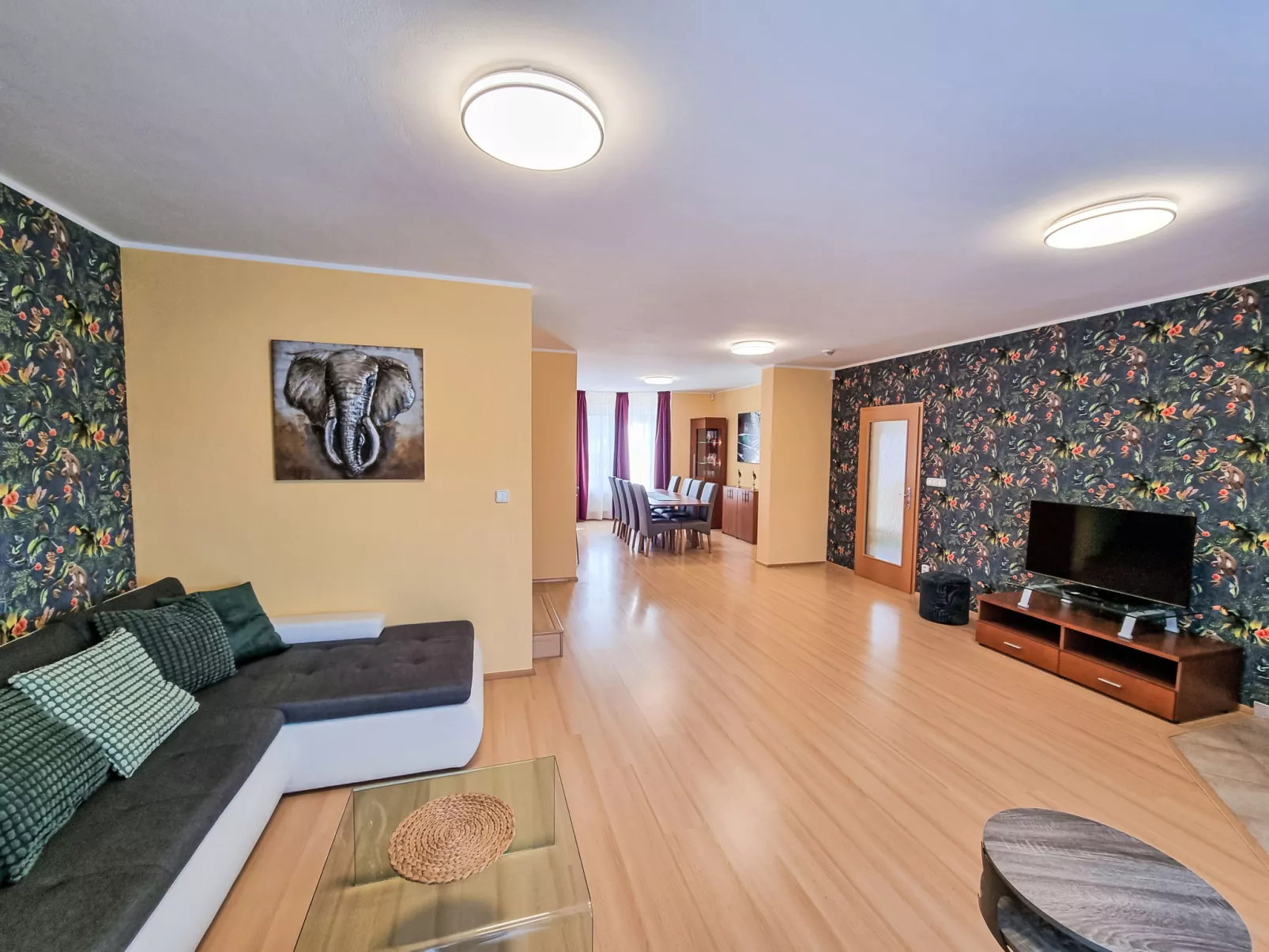 Garden & Terrace Villa-Binnen