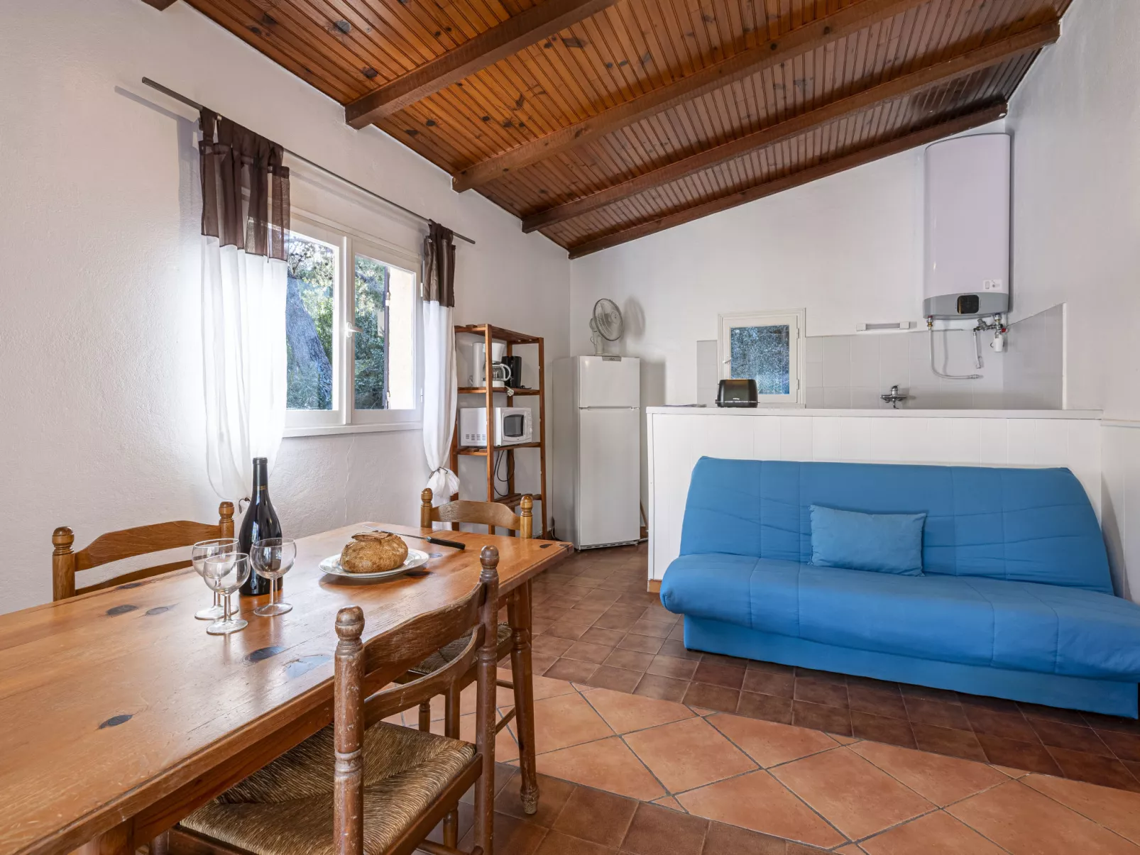 Casa Cala Rossa-Binnen