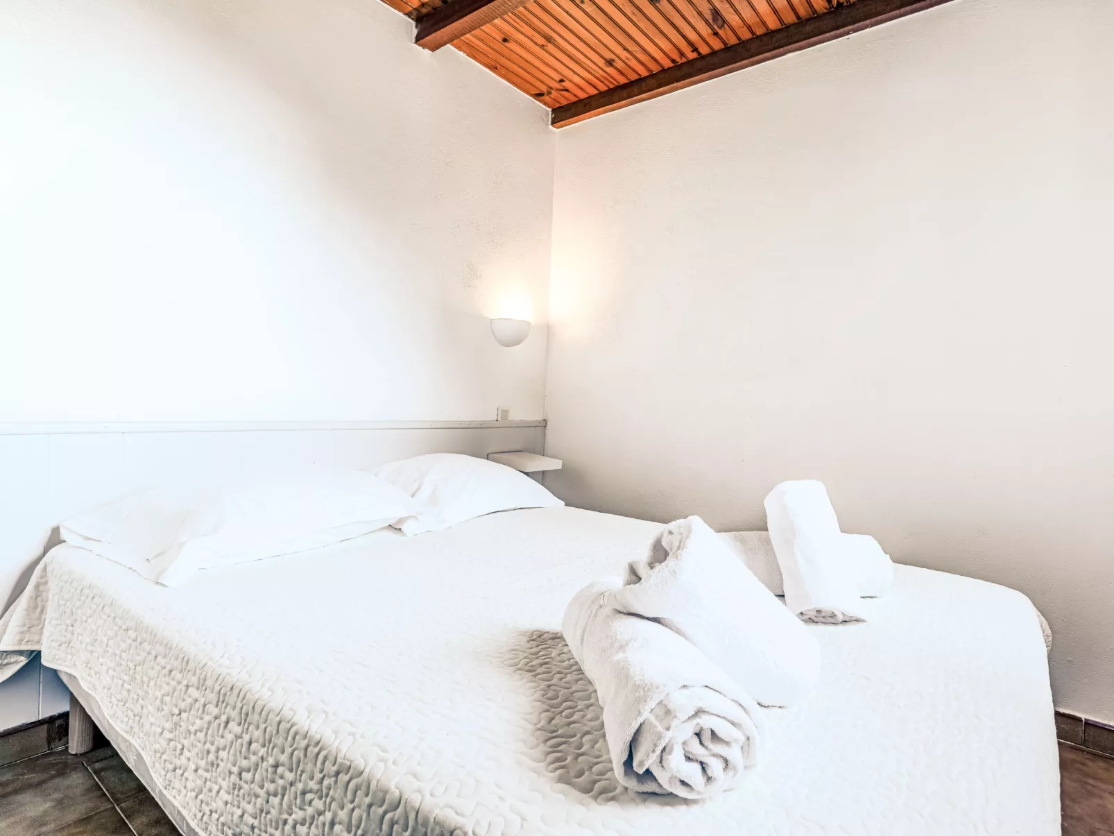 Casa Cala Rossa-Binnen